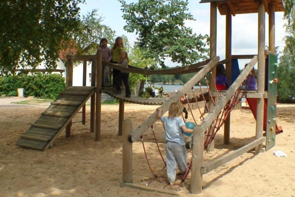 Kahl am Main Chemnitz - Haus Am See Mit Sandstrand Nahe Rhein-Main Und Spessart מראה חיצוני תמונה